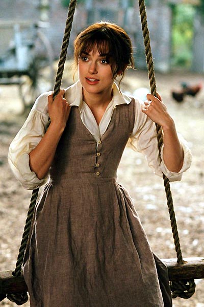 Keira Knightley : Elizabeth Bennet le personnage principal du célèbre roman « Orgueil et Préjugés » de Jane Austen 